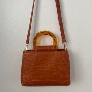 Retro style faux alligator purse